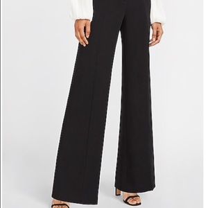 SALE! NWOT, Black wise leg high waisted pants💕